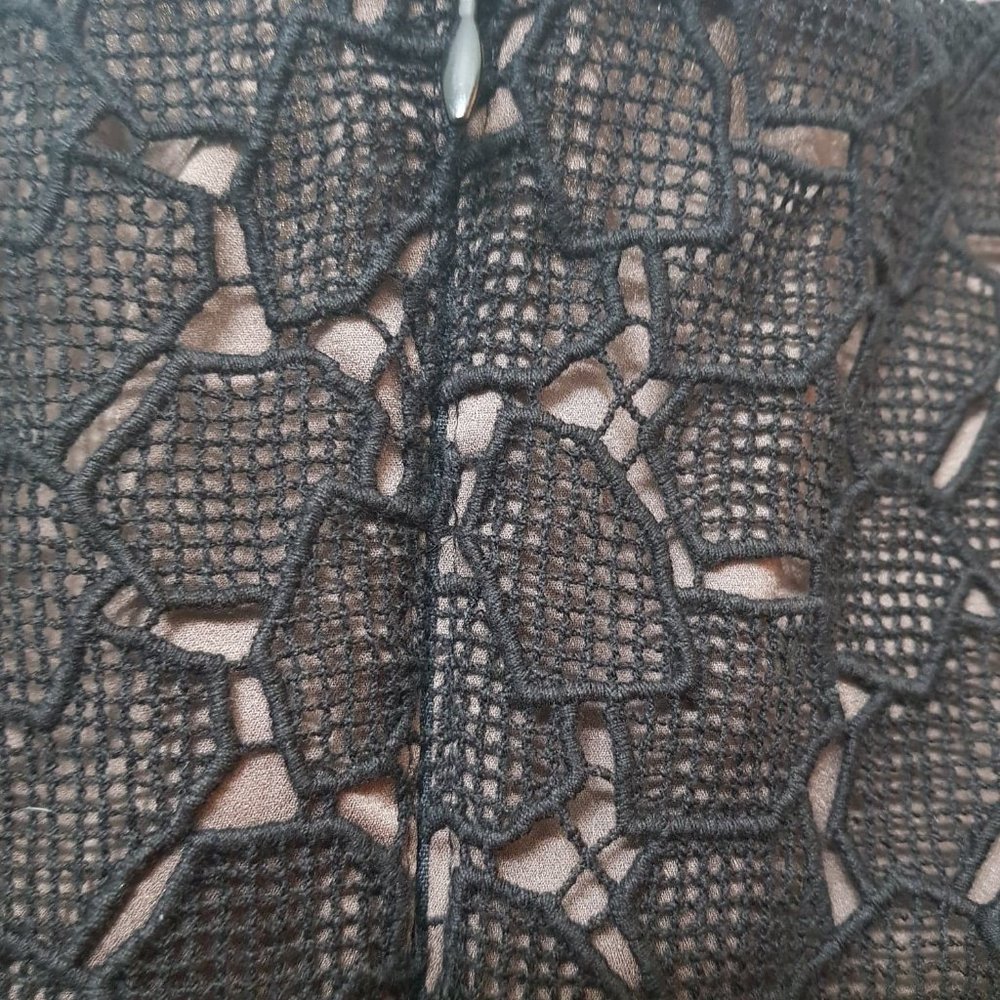 Diane von Furstenberg Sarita Pebble Lace Dress - Picture 5 of 6